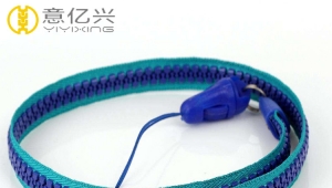 Promotional custom logo tag zipper lanyard with zipper pouch