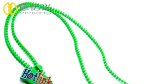 Custom silicone puller 5mm plastic personalized zipper lanyard