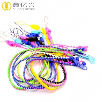 Design your own Multicolored wholesale zipper lanyard with pvc tag