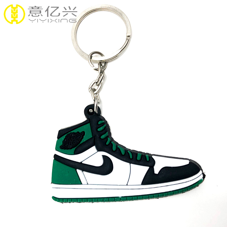 rubber keychain custom