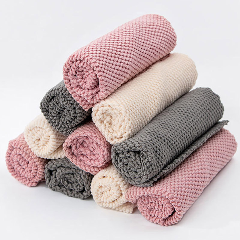 What is the best fabric for kitchen towels?